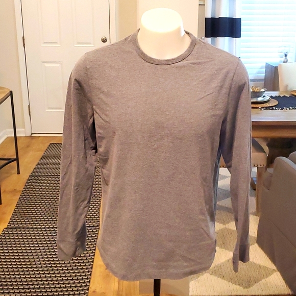 Banana Republic Long Sleeve Tee
